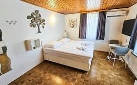 Rooms Koblar